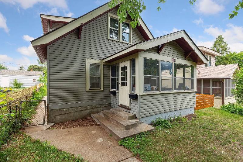 Apartment for rent at 1247 Hubbard Ave #2, Saint Paul, MN 55104