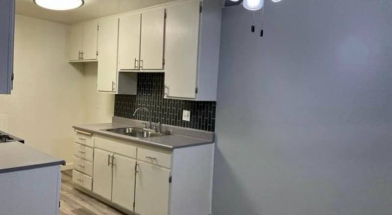 Apartment for rent at 8807 Owensmouth Ave #1, Canoga Park, CA 91304