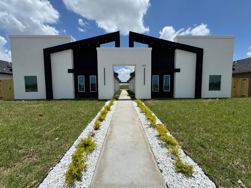 Apartment for rent at 2421 Indian Creek #2, McAllen, TX 78504