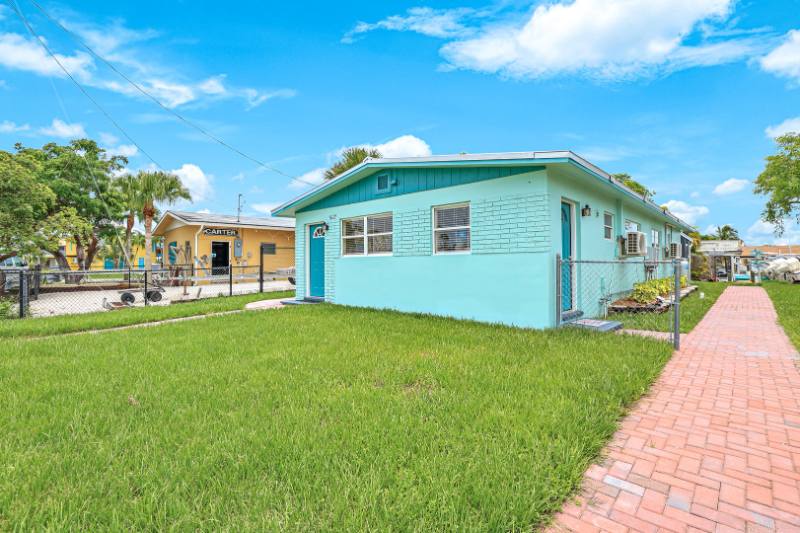 Apartment for rent at 527 Goodland Dr W #B, Goodland, FL 34140