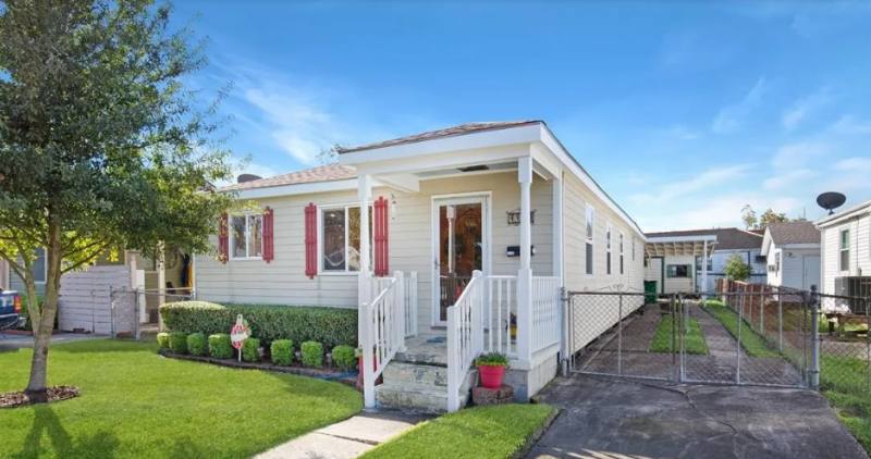 House for rent at 7712 Morris St, Metairie, LA 70003