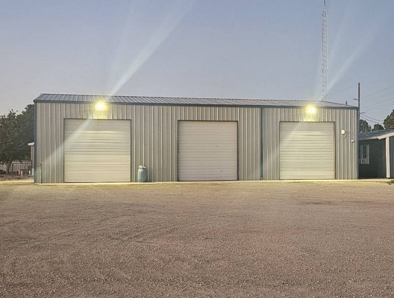 House for rent at 210 Fulbright #SHOP, Carlsbad, NM 88220