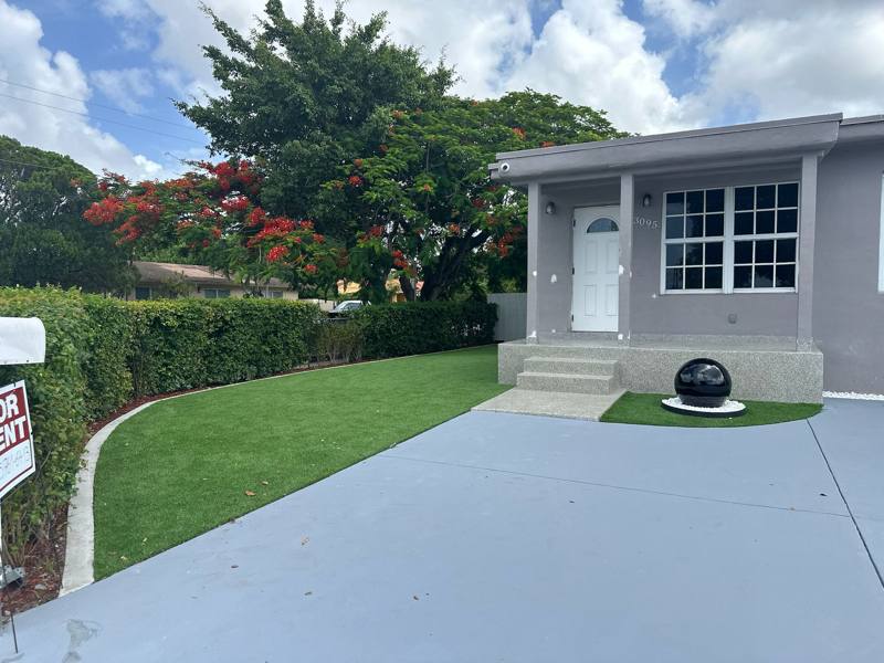 House for rent at 3095 W Flagler St, Miami, FL 33135
