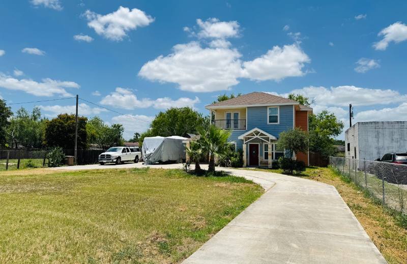 House for rent at 1213 S Veterans Blvd, Edinburg, TX 78539