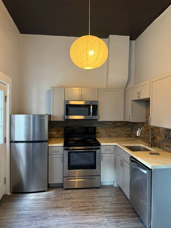 Apartment for rent at 242 Berry Ave #1, Bellevue, KY 41073
