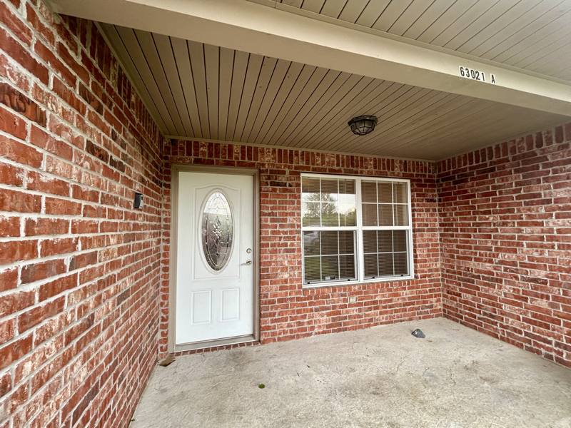 Apartment for rent at 63020 E 285 Court #A, Grove, OK 74344