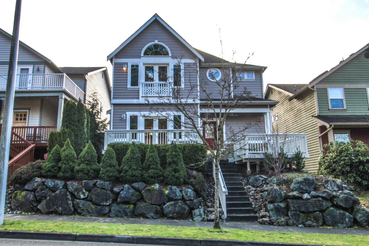 House for rent at 1228 186th St SE, Bothell, WA 98012