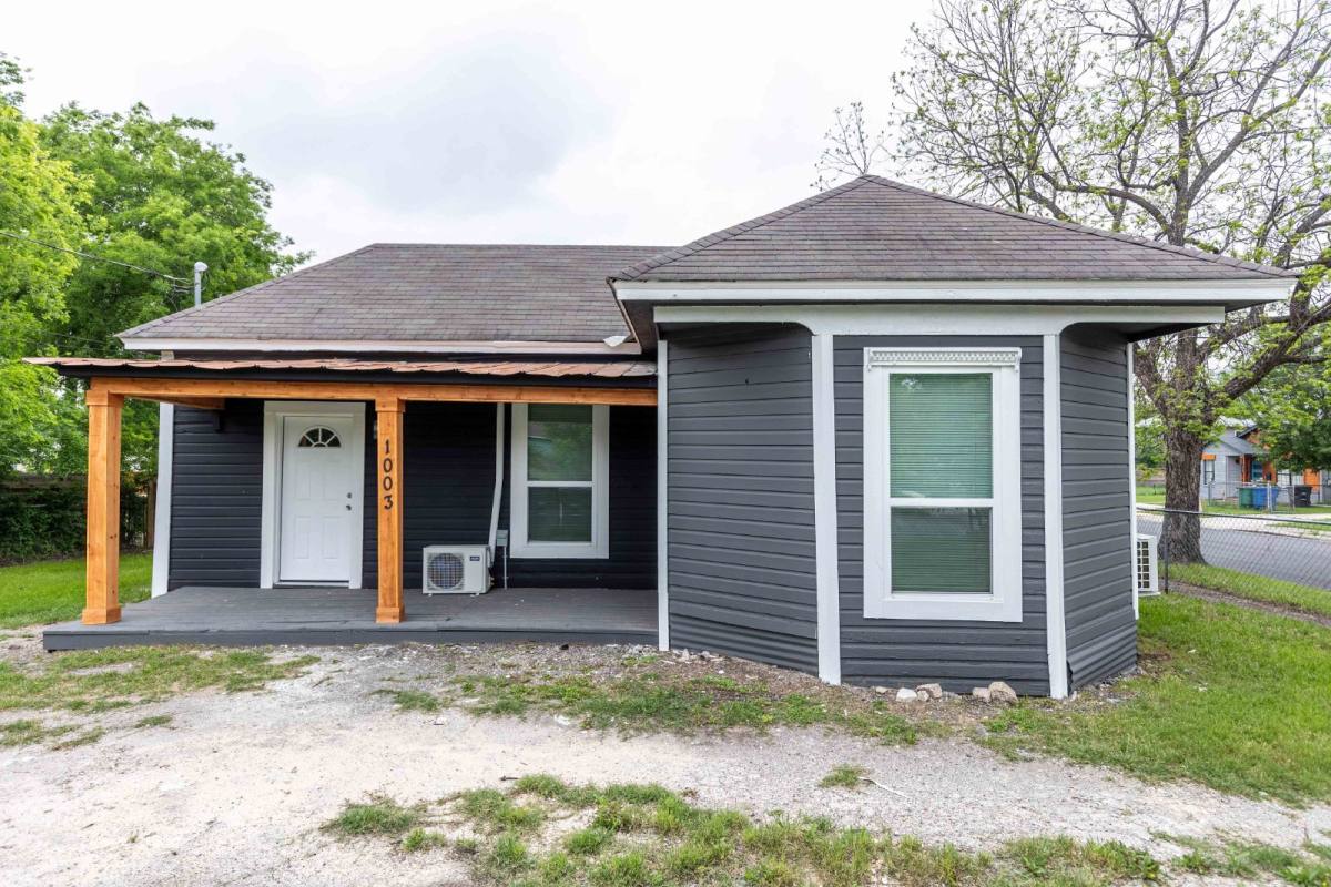 House for rent at 1003 Piedmont Ave, San Antonio, TX 78210