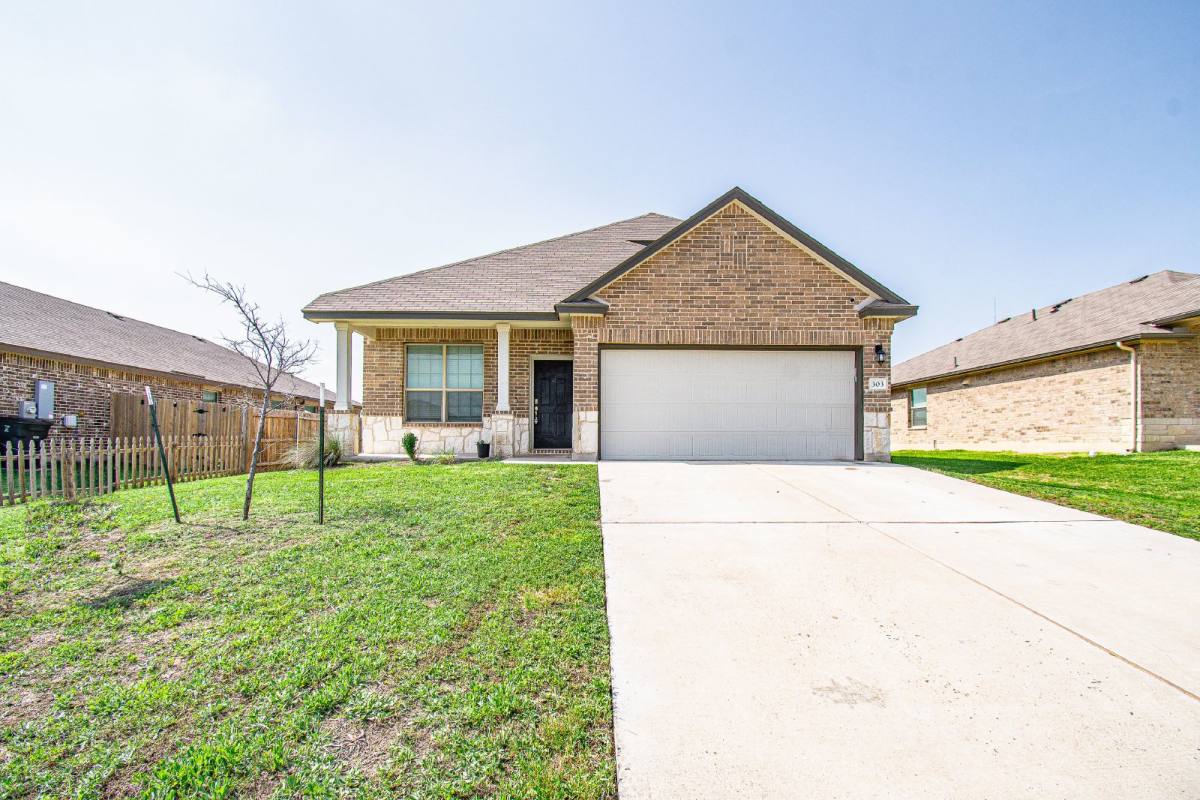 House for rent at 303 Danielle Dr, Killeen, TX 76542