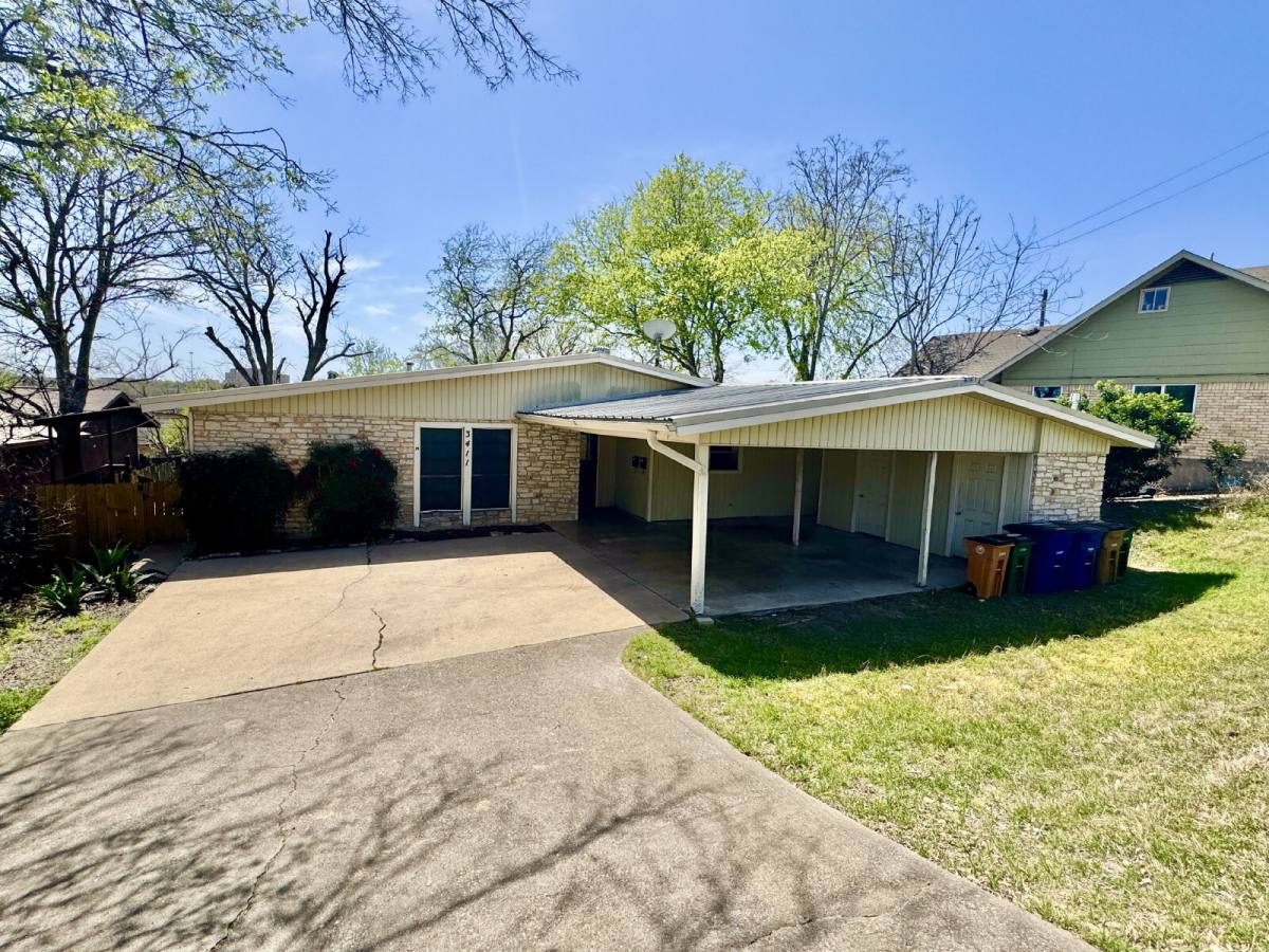 Townhouse for rent at 3411 Dolphin #B, Austin, TX 78704