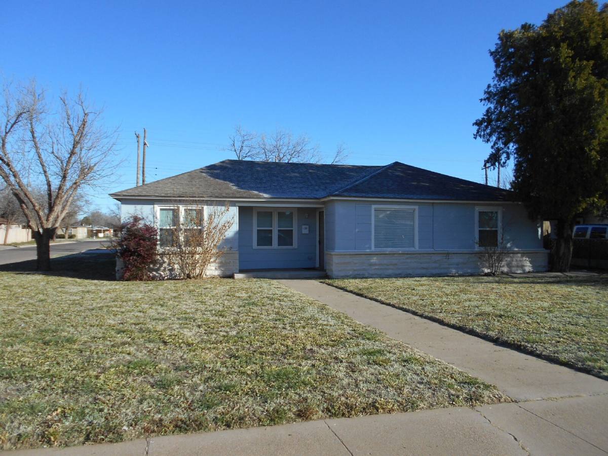 House for rent at 4120 33rd St, Lubbock, TX 79410
