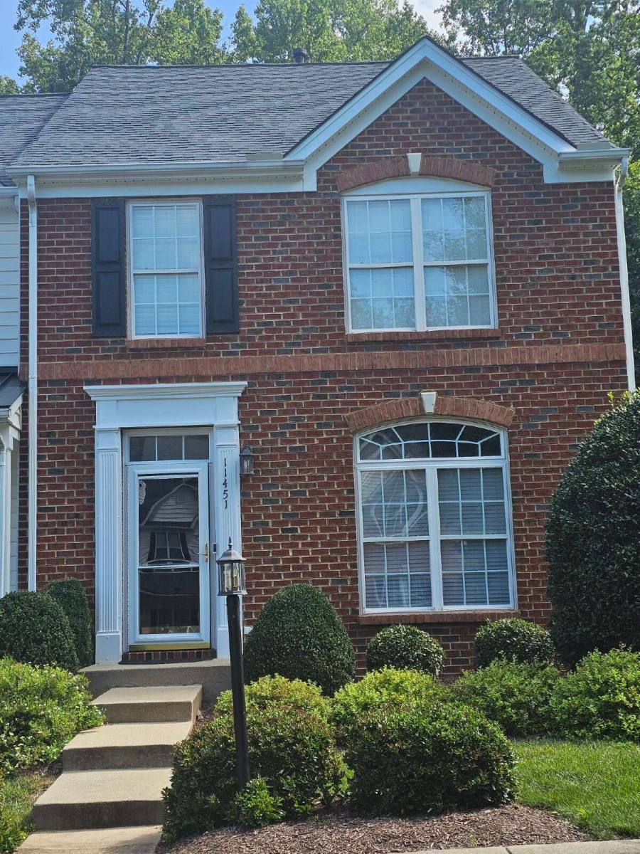 Townhouse for rent at 11451 Abbots Cross Lane, Glen Allen, VA 23059
