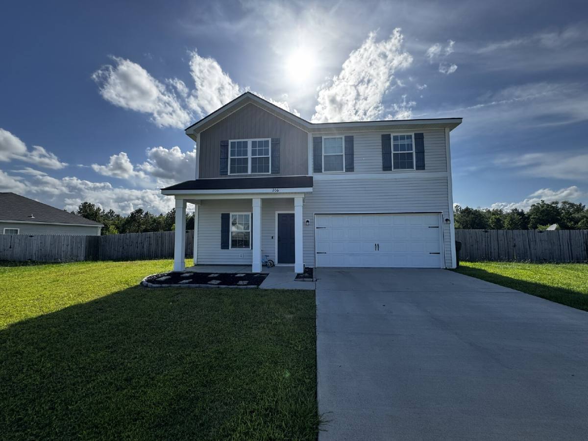 House for rent at 206 Summerhill Dr NE, Ludowici, GA 31316