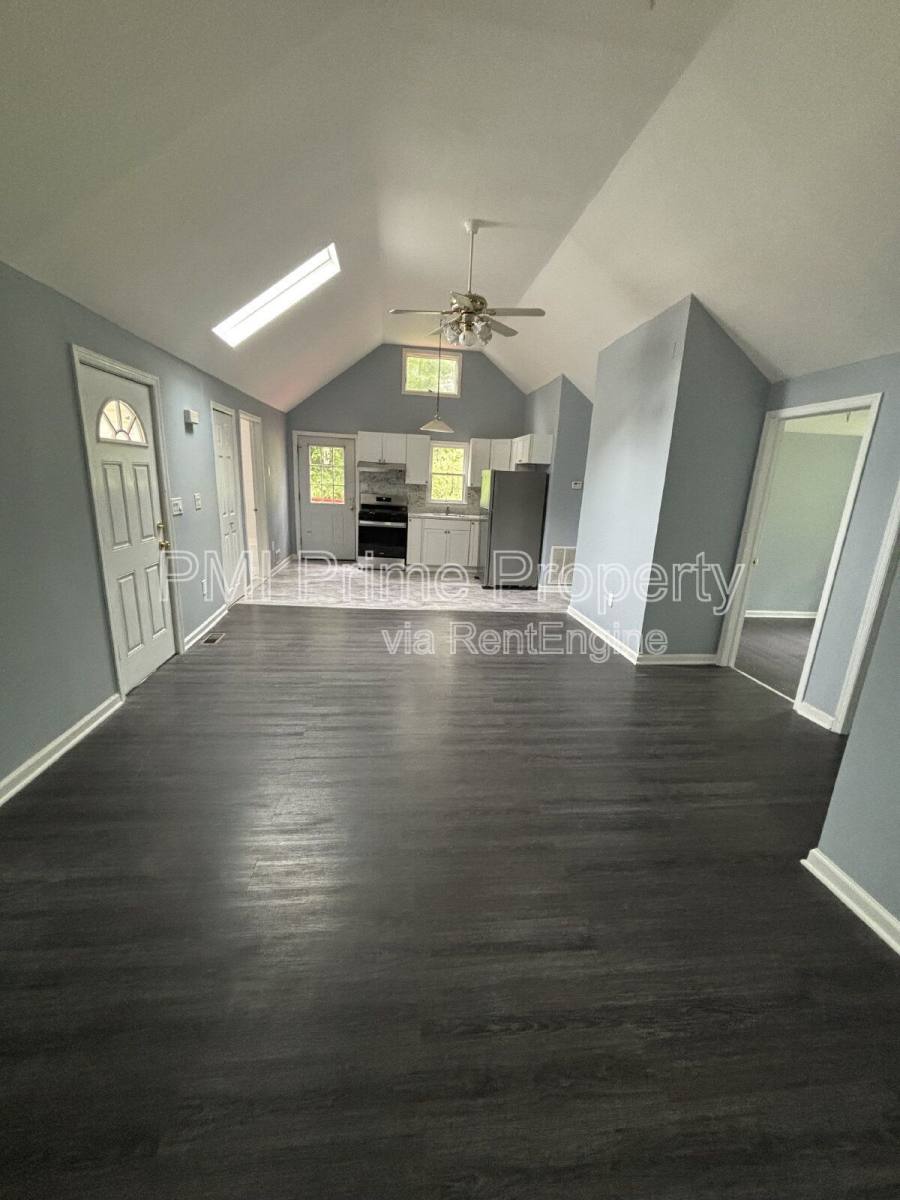 Apartment for rent at 887 Edwards Rd #B, Parsippany, NJ 07054