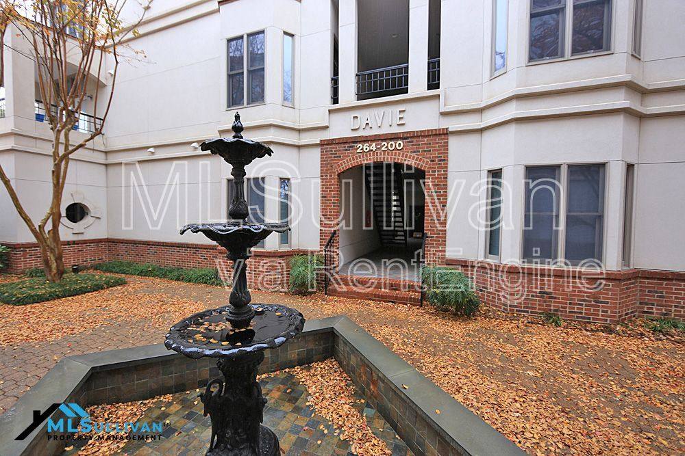 Apartment for rent at 256 E Davie St, Raleigh, NC 27601