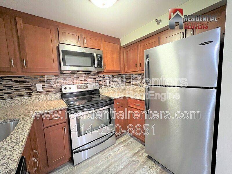 Apartment for rent at 270 E Highland Ave #225, Milwaukee, WI 53202