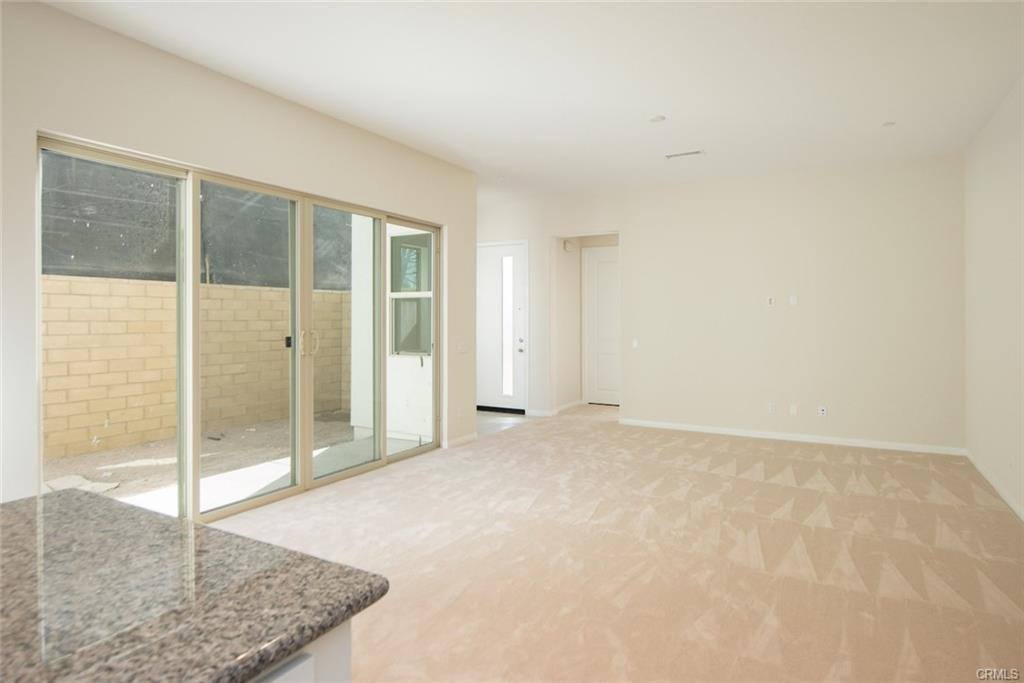 Apartment for rent at 158 Spectacle, Irvine, CA 92618
