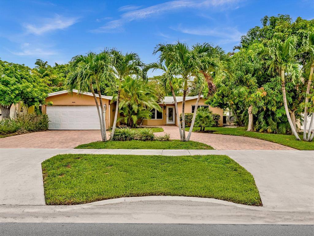House for rent at 905 SE 13th Court, Deerfield Beach, FL 33441