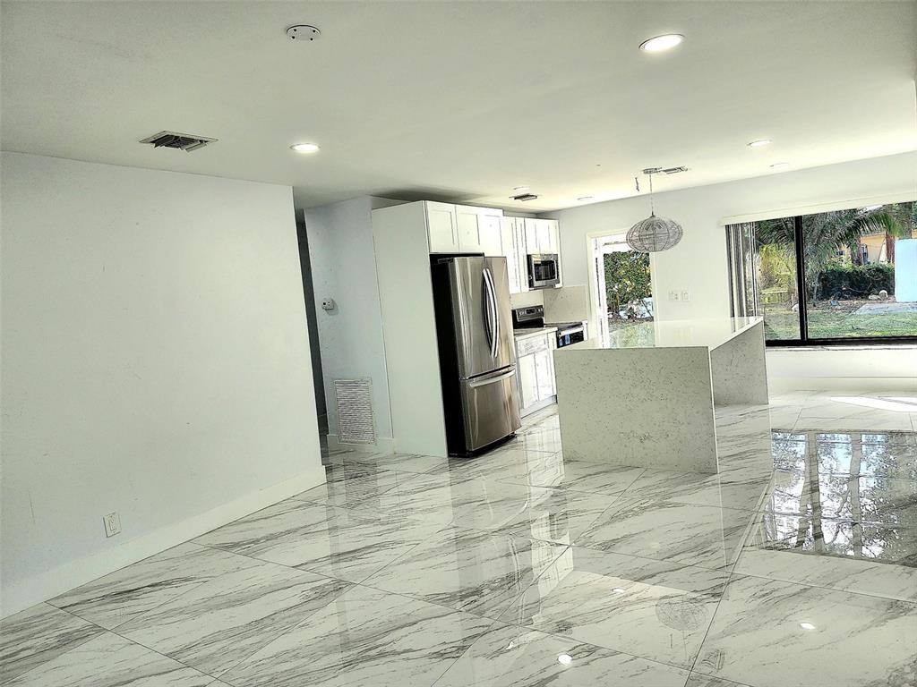 House for rent at 1028 NE 39th St, Fort Lauderdale, FL 33334