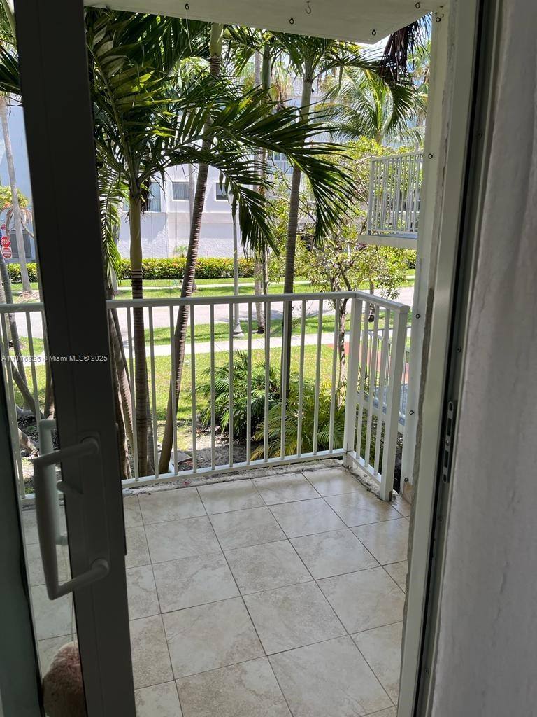 House for rent at 240 Galen Dr #205, Key Biscayne, FL 33149