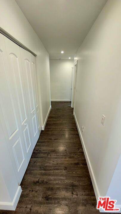 House for rent at 17629 Burbank Blvd, Encino, CA 91316