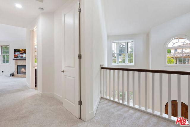 House for rent at 23550 Valley View Rd, Calabasas, CA 91302