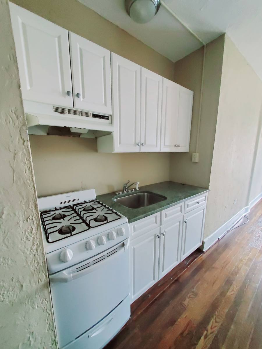House for rent at 65 Bedford St #1, Stamford, CT 06901