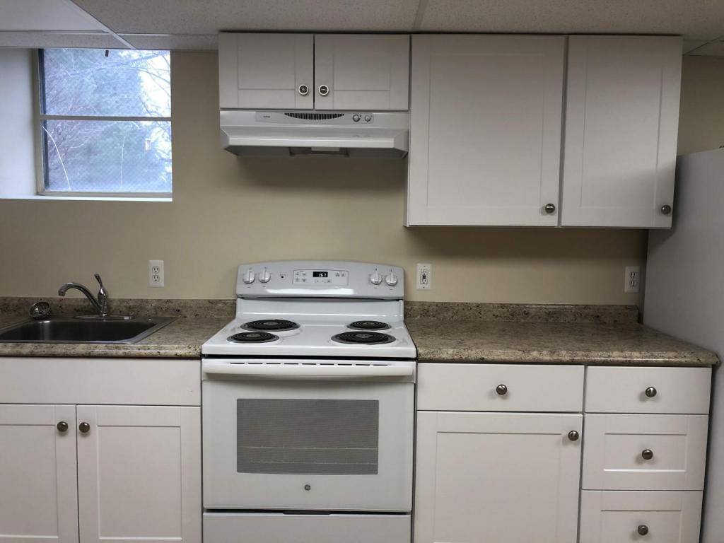 Apartment for rent at 420 N St, Yale, MI 48097