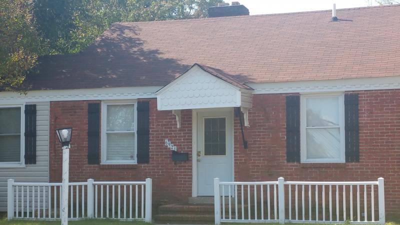 House for rent at 6921 Warwick Blvd, Newport News, VA 23607