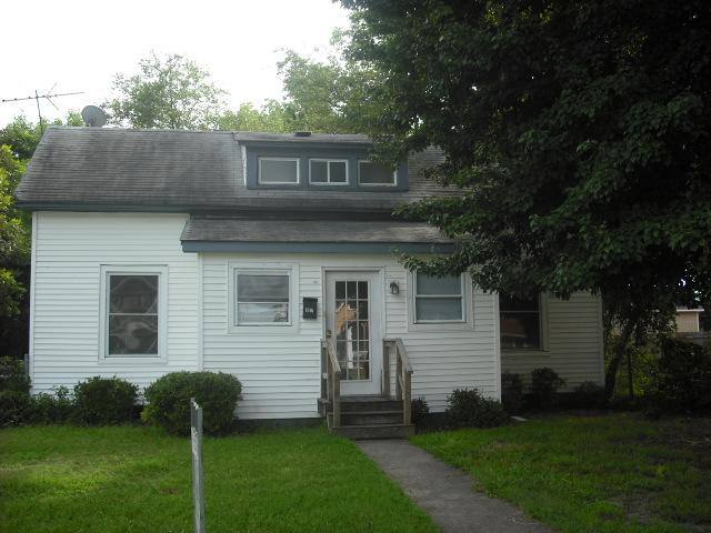 House for rent at 327 Locust Ave, Hampton, VA 23661