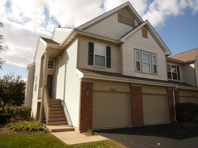 Townhouse for rent at 3147 Saganashke, Naperville, IL 60564