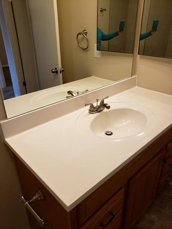 Townhouse for rent at 10030 SW Walnut St Tigard, Portland, OR 97223