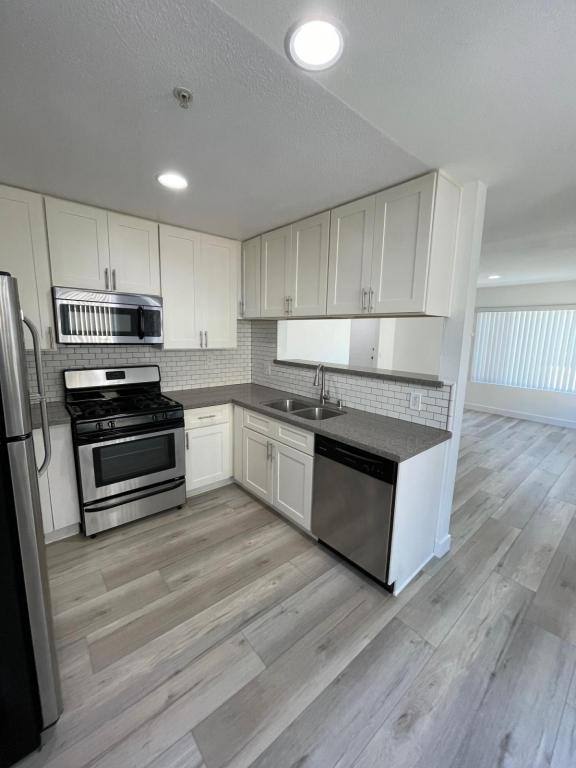 House for rent at 187 E 18th St #114, Costa Mesa, CA 92627