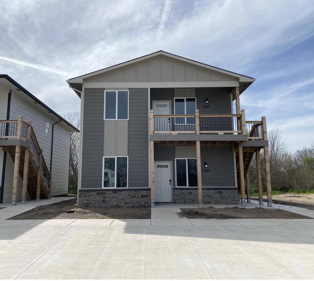 Townhouse for rent at 5445 N Bressler Dr, Wichita, KS 67219