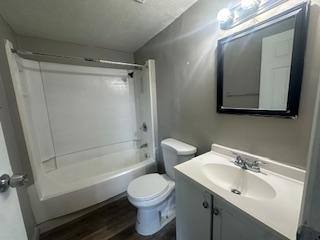 Apartment for rent at 2822 Price Ave #17, Cincinnati, OH 45204