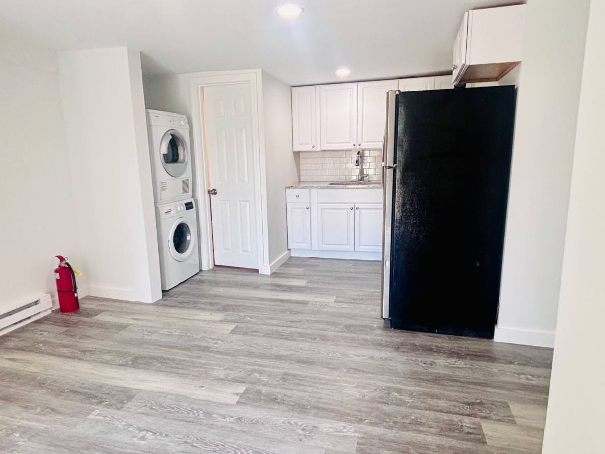 Apartment for rent at 37 Depot St #37, East Wareham, MA 02538