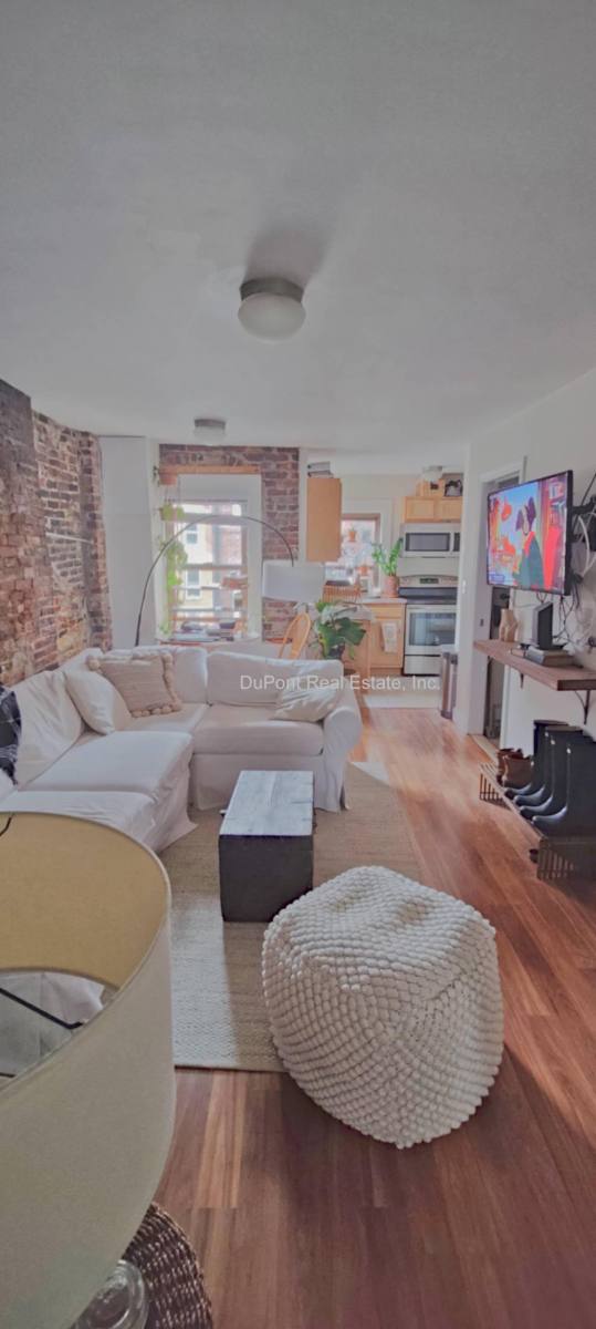 Apartment for rent at 3 Snelling Place #2, Boston, MA 02113