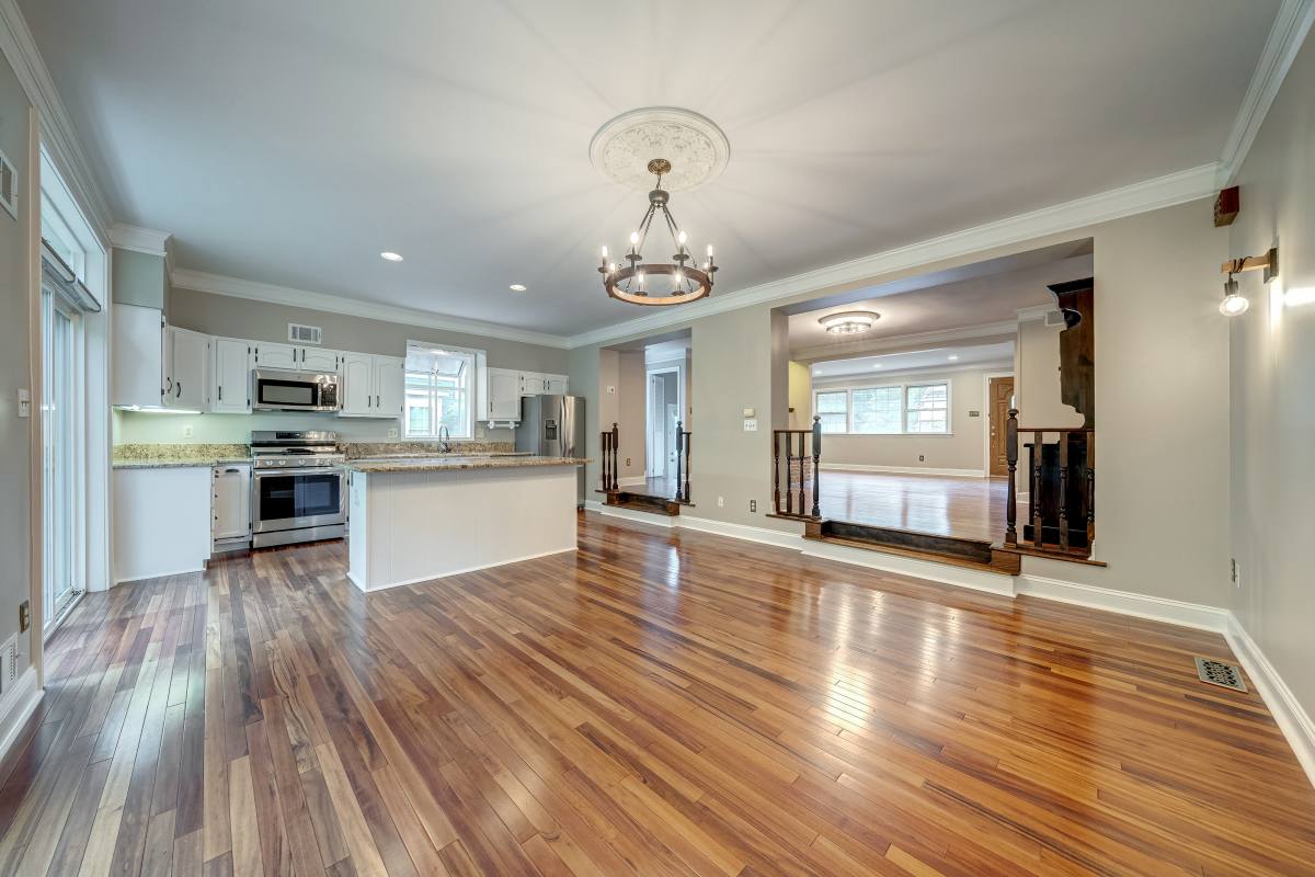 House for rent at 605 Kingsley Rd SW, Vienna, VA 22180