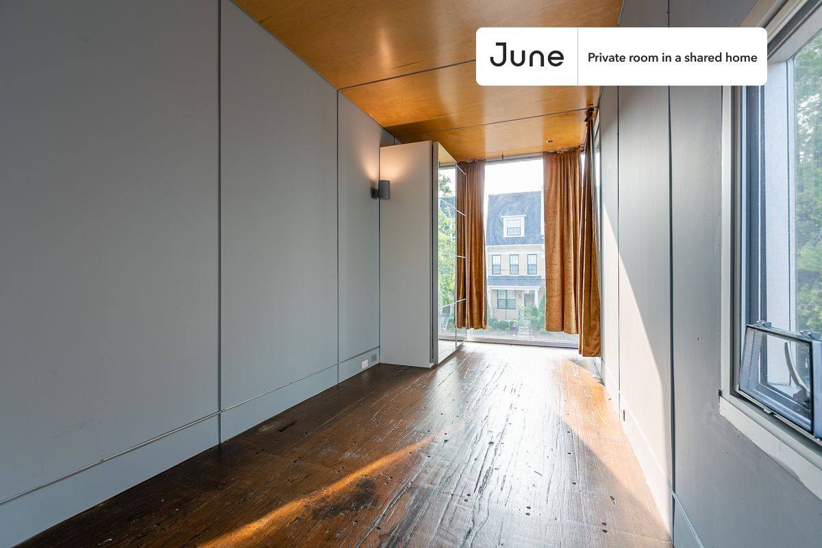 Apartment for rent at 3305 7th St NE, Washington, DC 20017