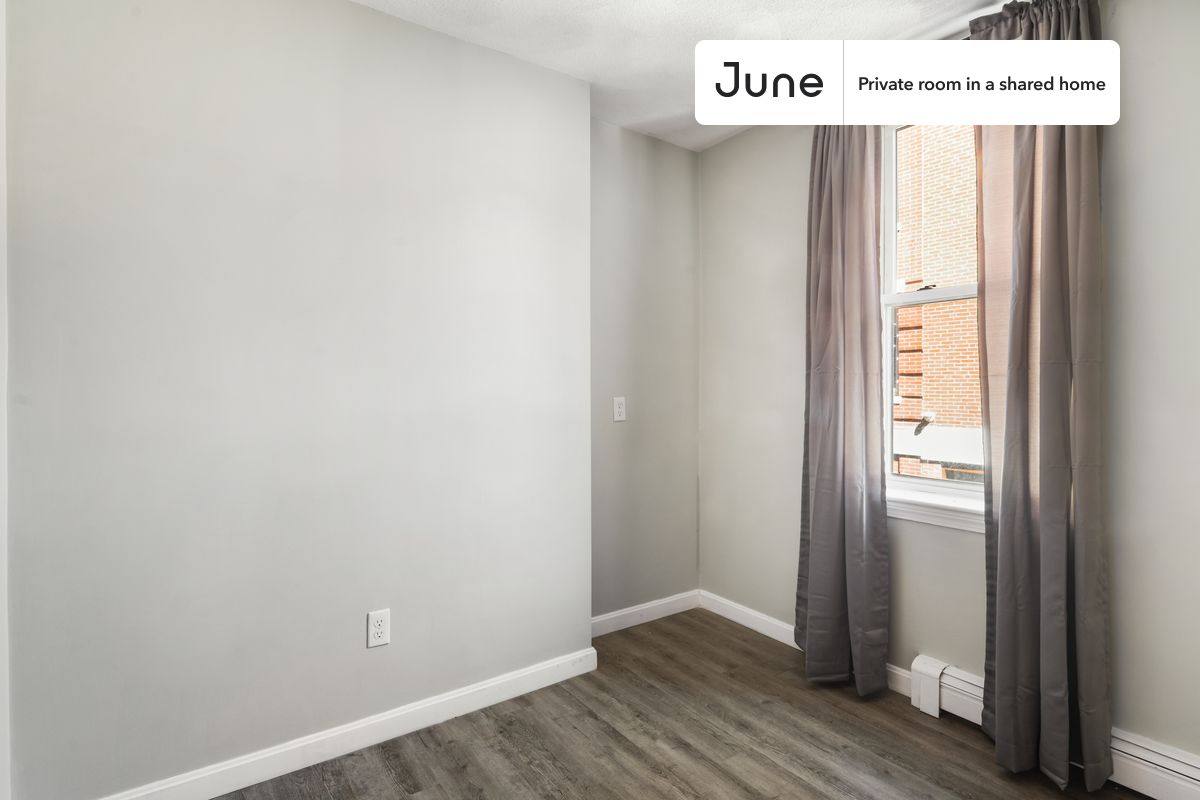Apartment for rent at 36 N Bennet, Boston, MA 02113