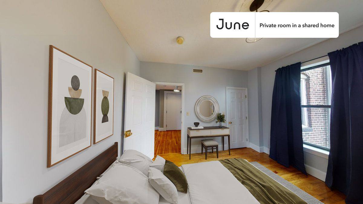 Apartment for rent at 17 Highgate St, Allston, MA 02134