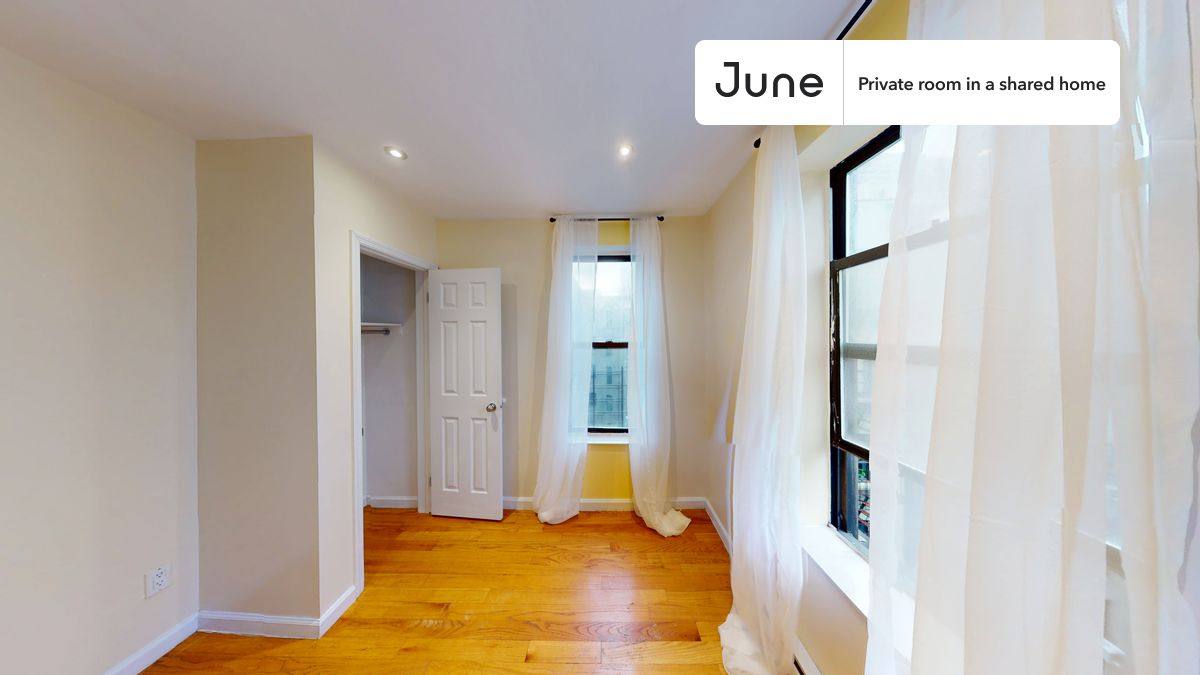 Apartment for rent at 15 W 107th, New York, NY 10025