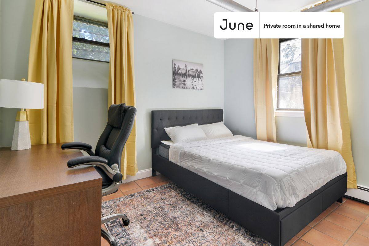 Apartment for rent at 17 Cummings Rd, Brighton, MA 02135