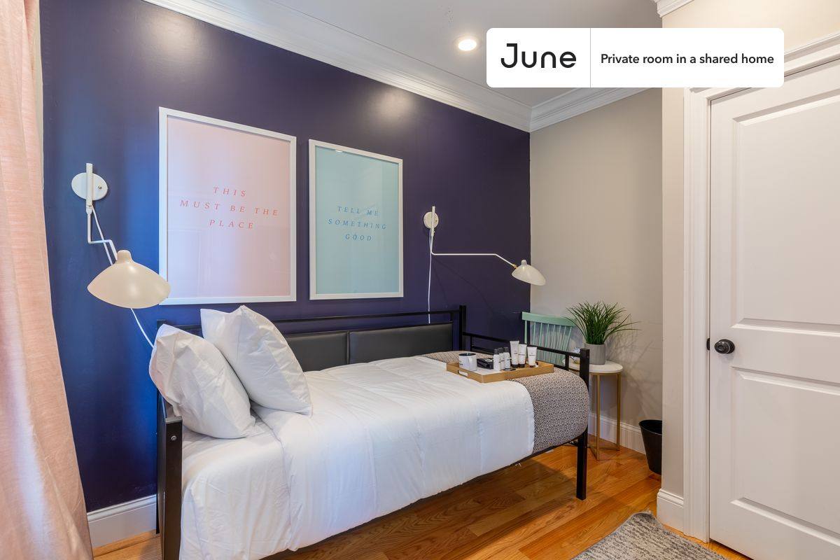 Apartment for rent at 33 N Margin St, Boston, MA 02113