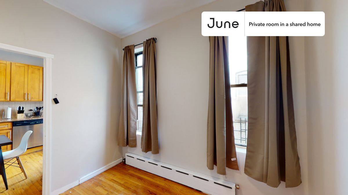 Apartment for rent at 211 W 109th St, New York, NY 10025