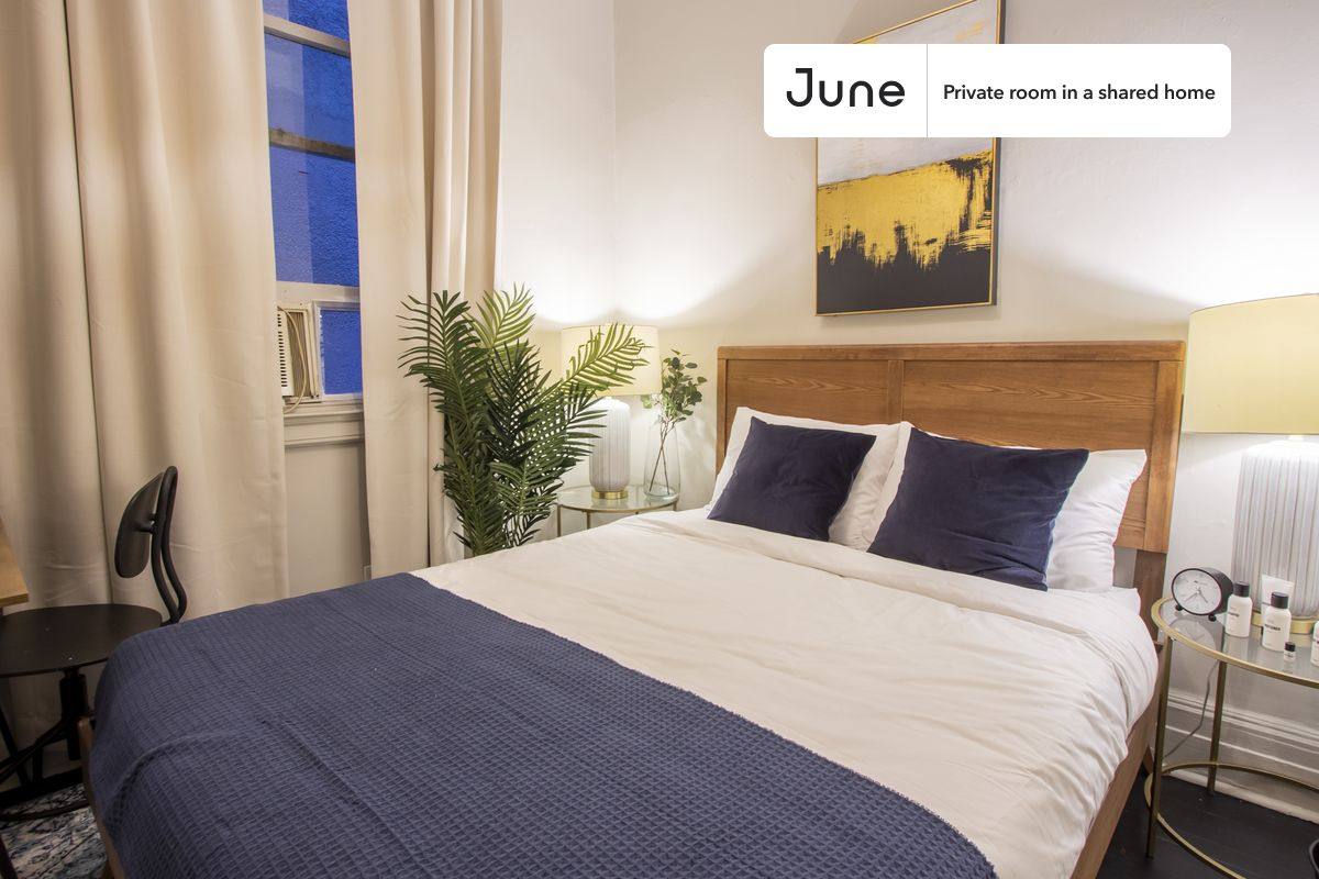 Apartment for rent at 400 W 20th St, New York, NY 10011