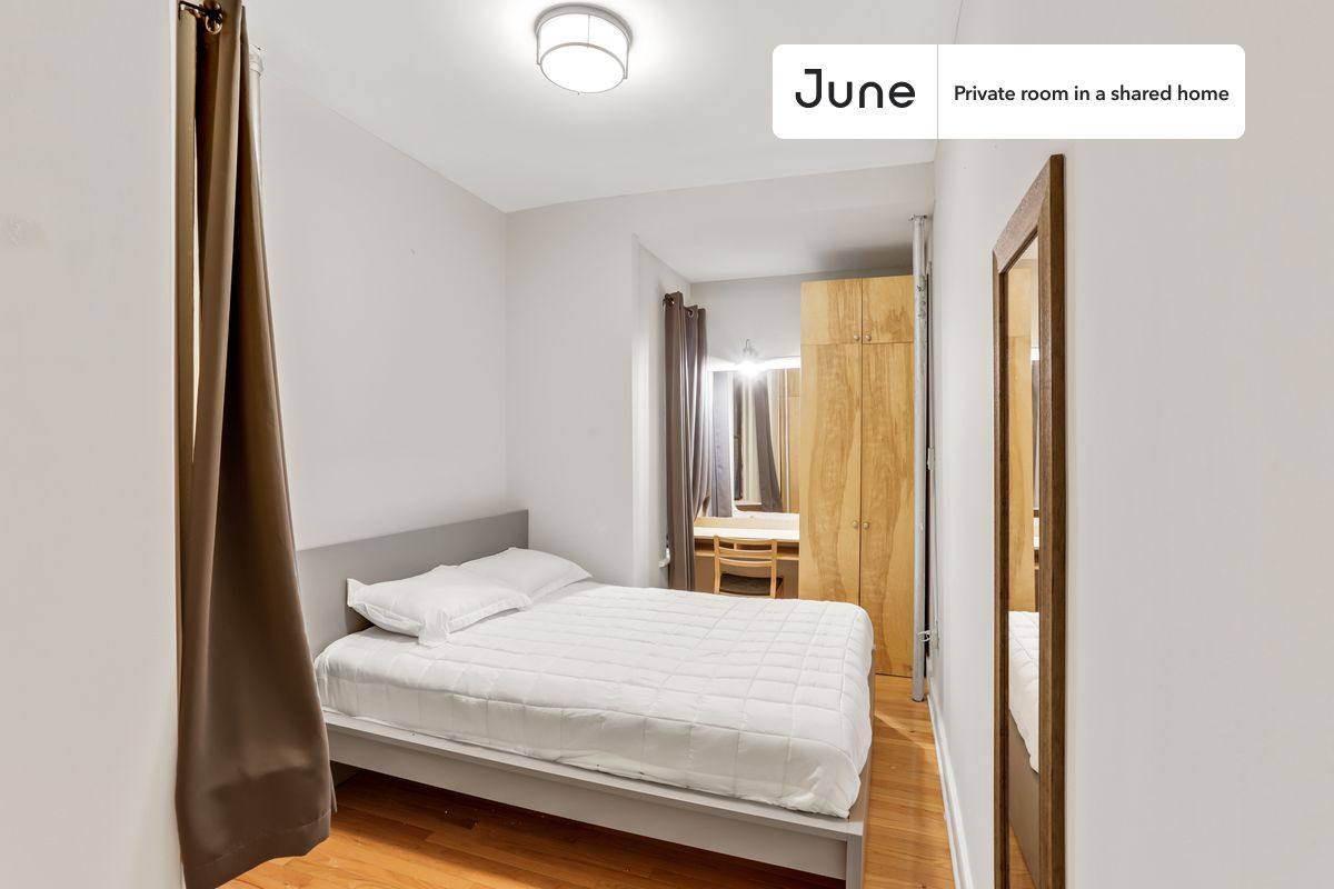 Apartment for rent at 531 W 48th St, New York, NY 10036
