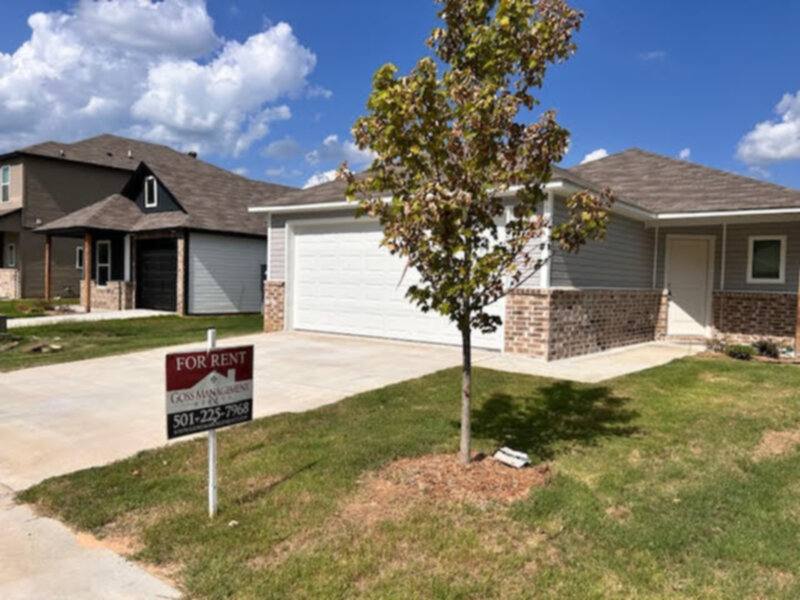 House for rent at Crystal Hills, 8204 Fitzgerald Lane, Maumelle, AR 72113