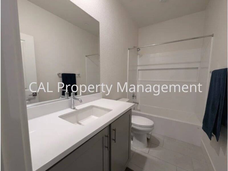 House for rent at 2191 Brighton Dr, Hollister, CA 95023