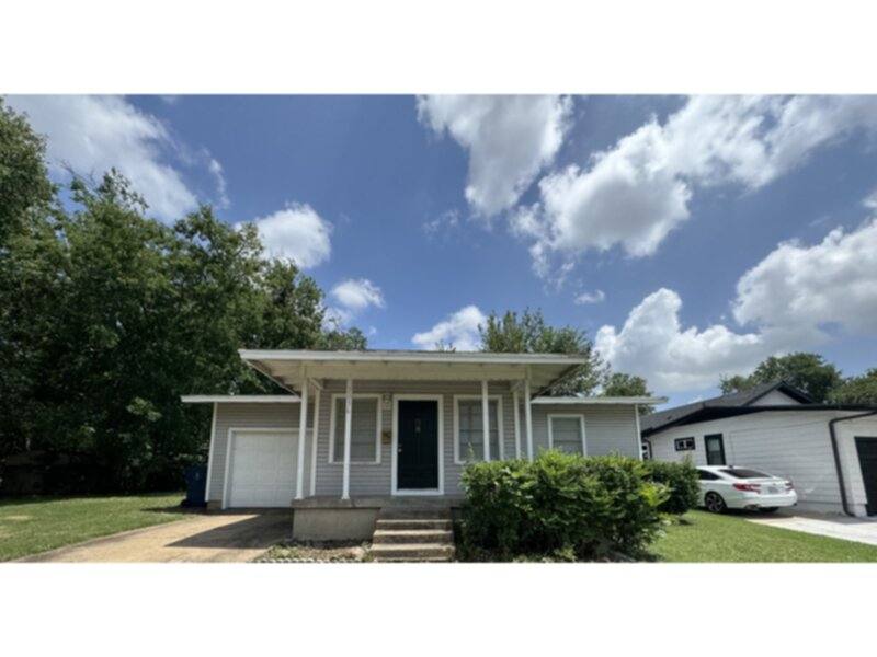 House for rent at 2036 Delano Dr, Garland, TX 75041